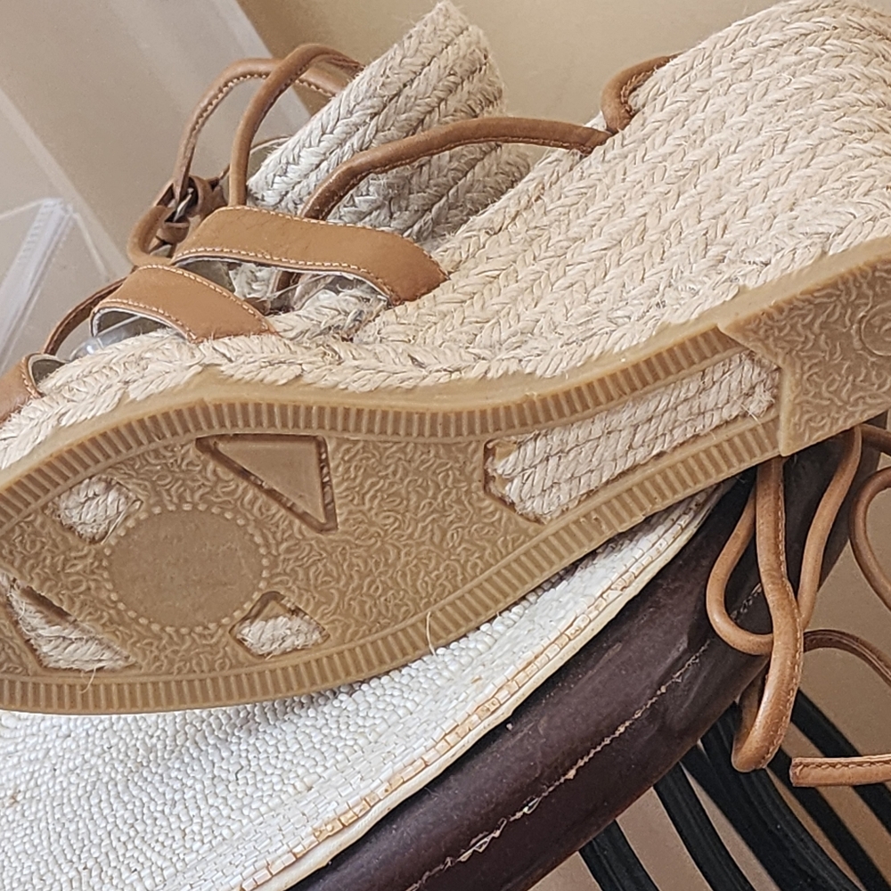 NWT.andre assous wrap up Wedge siz 9.5 - Picture 8 of 8